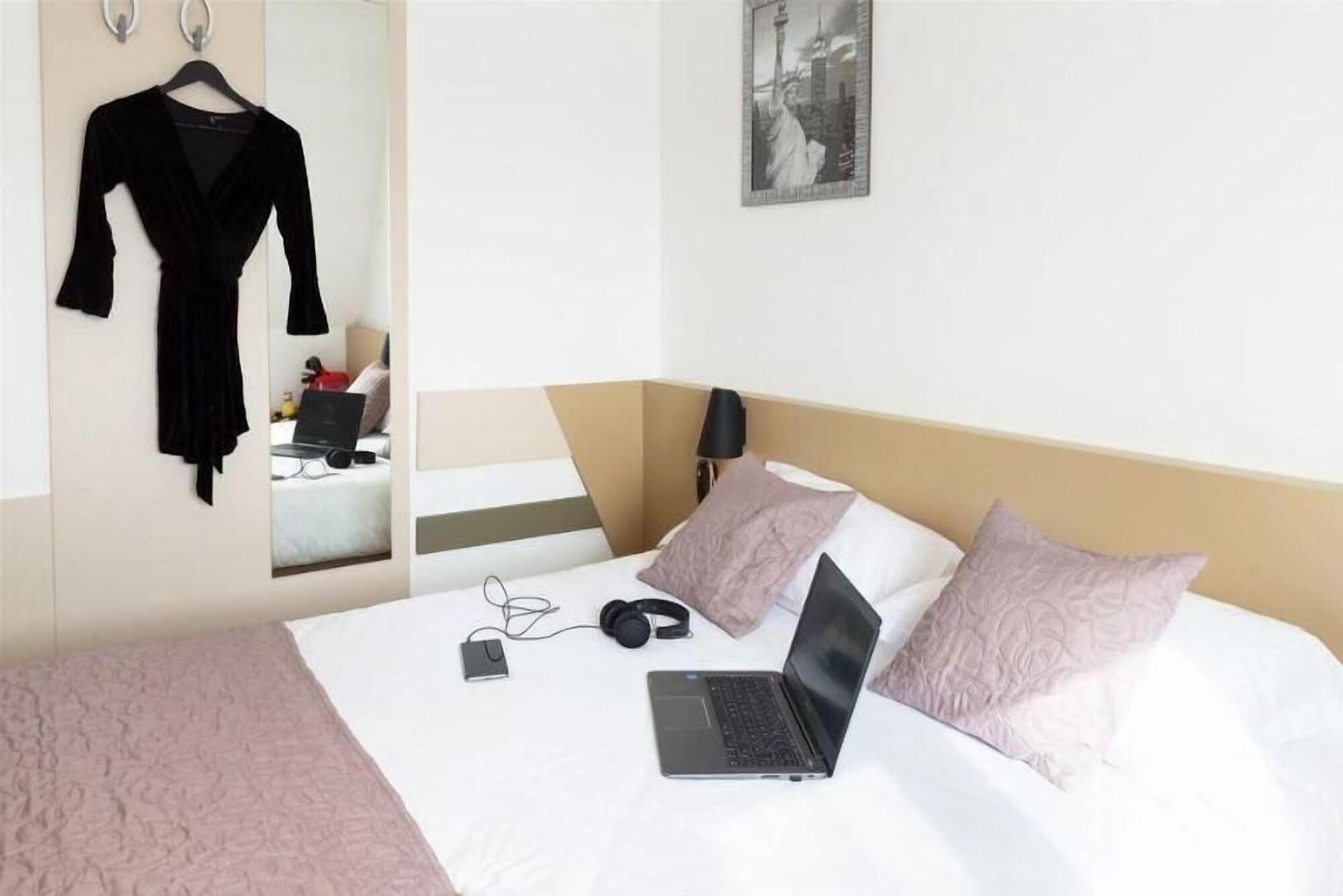 Hotel Le Saint Germain Aulnay-sous-Bois Εξωτερικό φωτογραφία