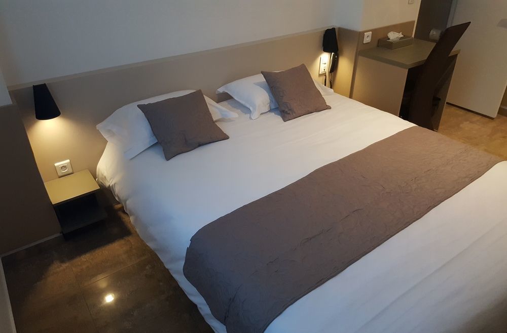 Hotel Le Saint Germain Aulnay-sous-Bois Εξωτερικό φωτογραφία