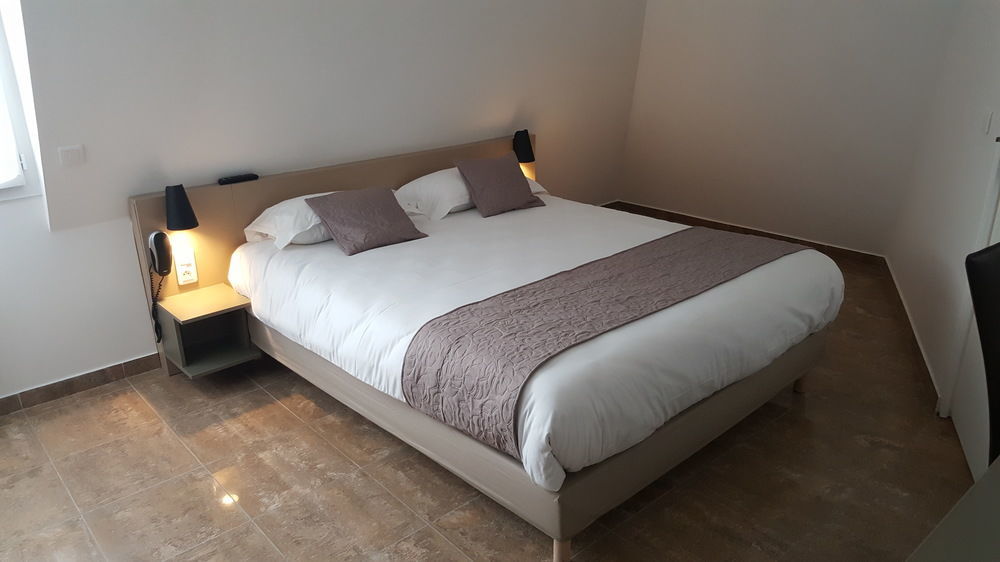 Hotel Le Saint Germain Aulnay-sous-Bois Εξωτερικό φωτογραφία